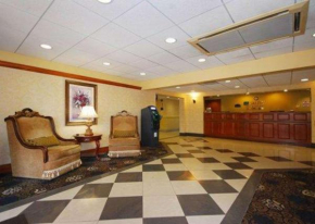 Отель Quality Inn & Suites Bensalem  Бенсалем
